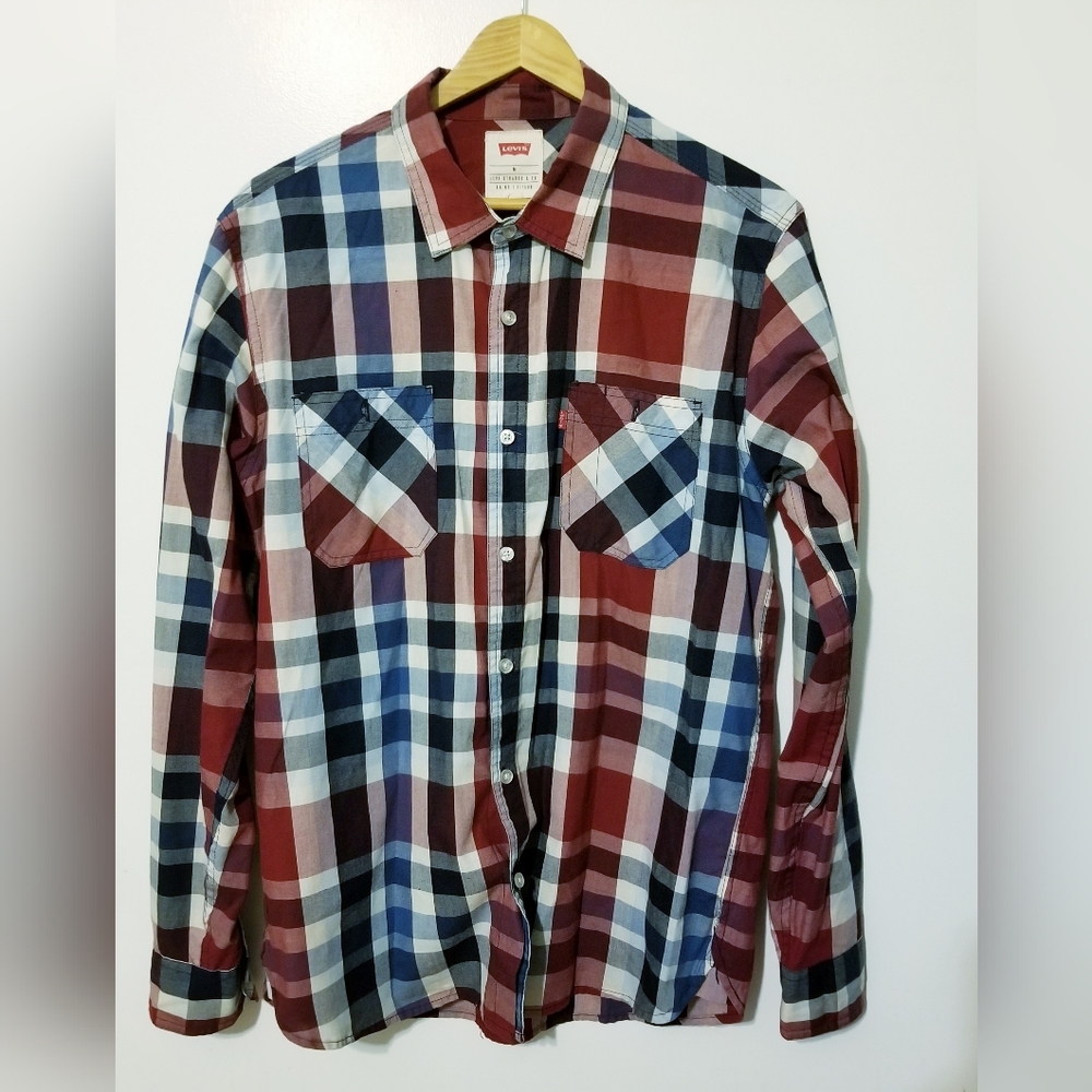 Levi's Men's Plaid Red Button Up Shirt Longsleeve Medium Western Lightweight